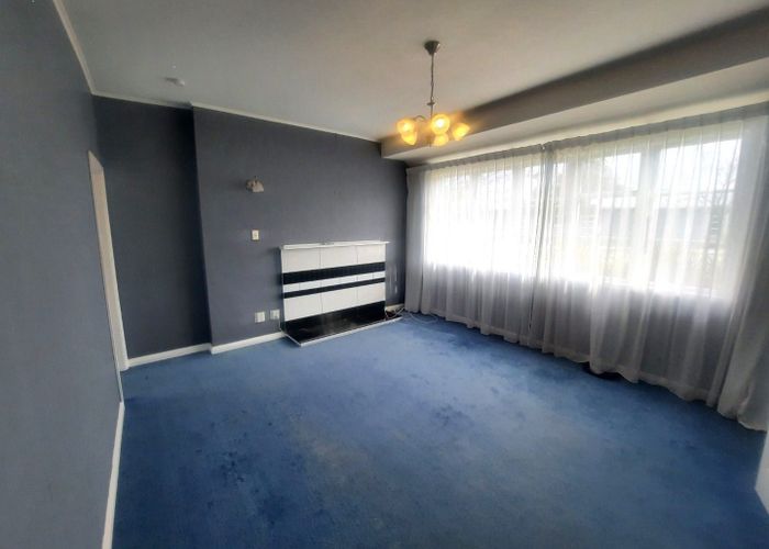  at 2 Savage Crescent, Upper Hutt, Upper Hutt, Wellington