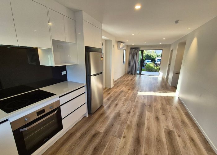  at 3/100 Target Road, Wairau Valley, Auckland