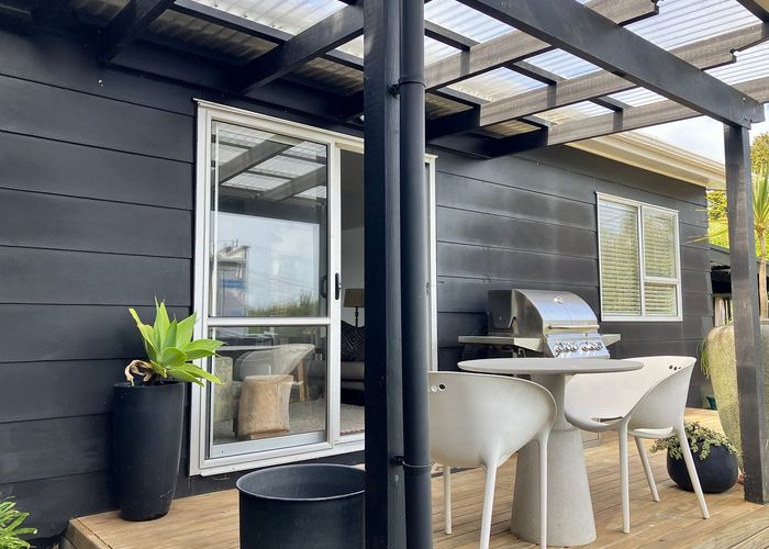  at 16A Jellicoe Parade, Surfdale, Waiheke Island, Auckland