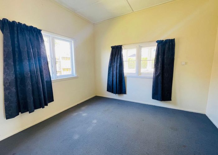  at 10 Riverview Rd, Panmure, Auckland City, Auckland