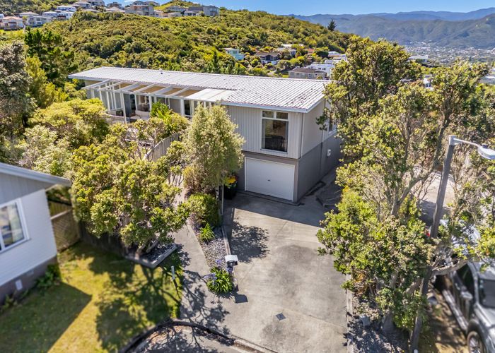  at 5 Lilac Lane, Maungaraki, Lower Hutt