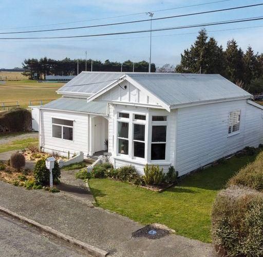 Free property data for 11 Eaton Street, Waimate homes.co.nz