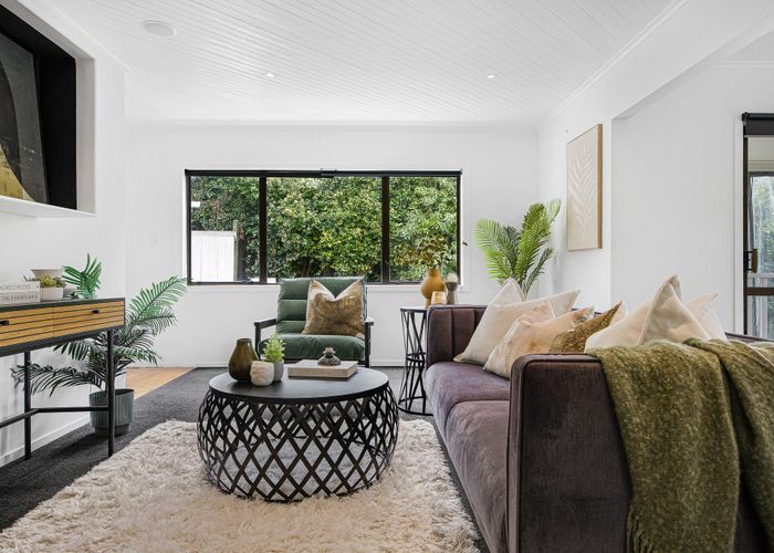  at 28 Grassmere Road, Henderson Valley, Waitakere City, Auckland