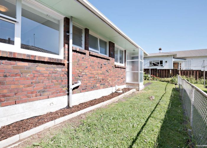  at 1/101 Panama Road, Mount Wellington, Auckland