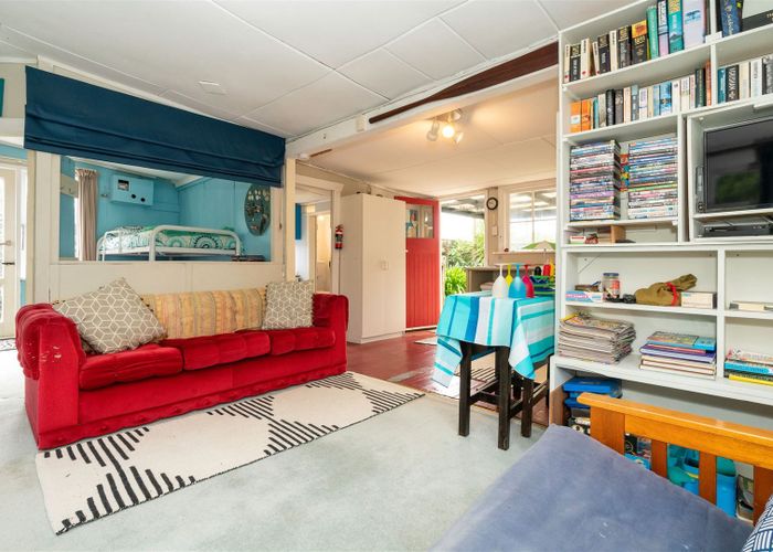  at 71 Rua Avenue, Waitarere Beach, Levin
