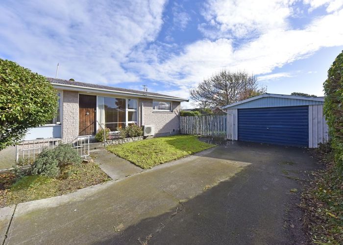  at 2/198 Halswell Road, Hillmorton, Christchurch