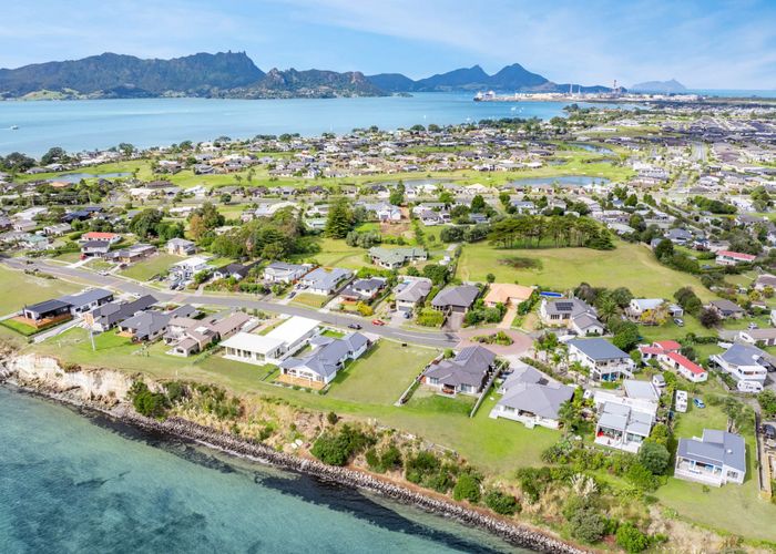  at 42 Karoro Street, One Tree Point, Whangarei, Northland