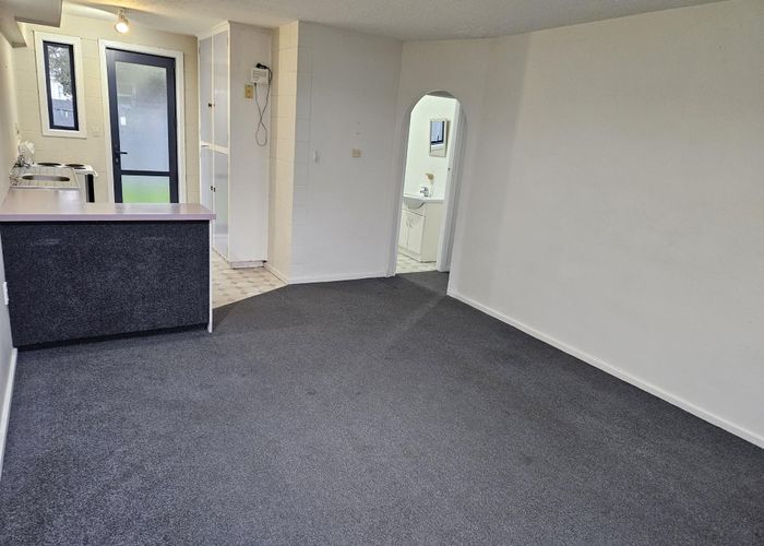  at 4/354 Hereford Street, Linwood, Christchurch City, Canterbury