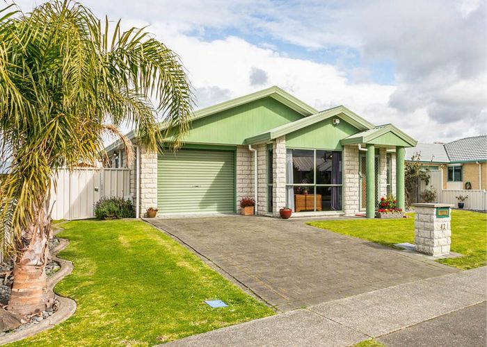  at 42 Potae Avenue, Lytton West, Gisborne