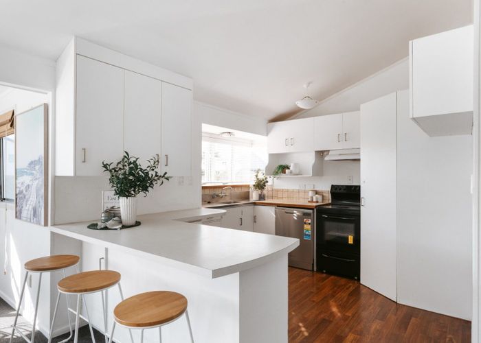  at 144 Karewa Parade, Papamoa, Tauranga, Bay Of Plenty