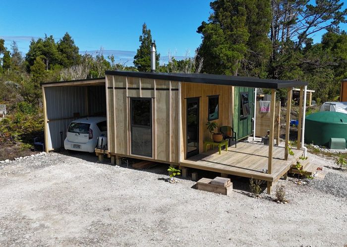  at 898 Cape Foulwind Road, Cape Foulwind, Buller, West Coast