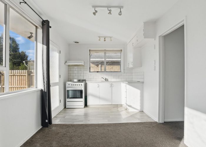  at 2/19 Leonie Place, Aranui, Christchurch City, Canterbury