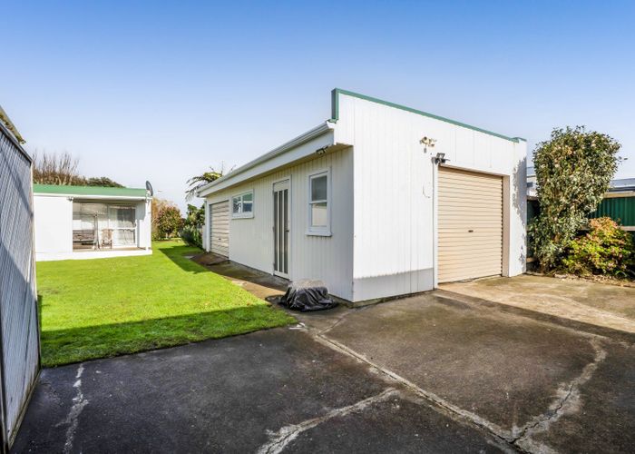  at 5815 South Road, Opunake, South Taranaki, Taranaki