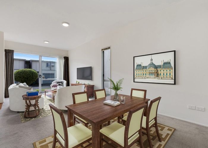  at 4/7 Kelvin Hart Drive, East Tamaki, Manukau City, Auckland