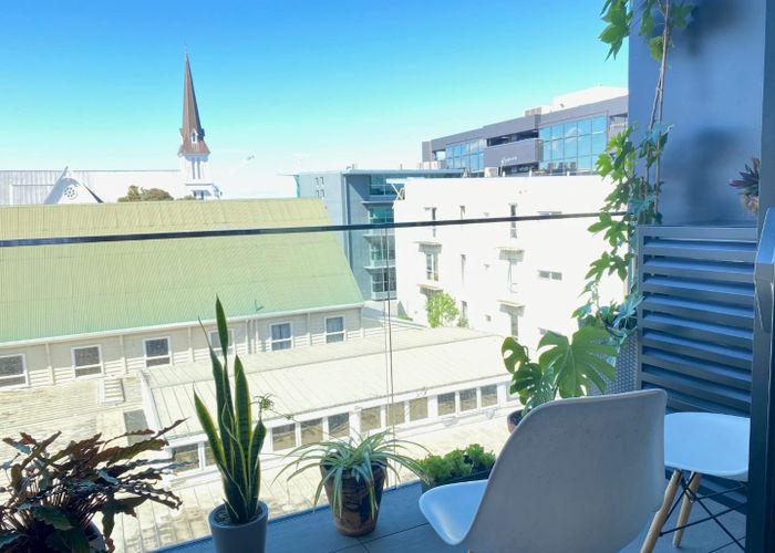  at 412/9 Madeira Lane, Grafton, Auckland