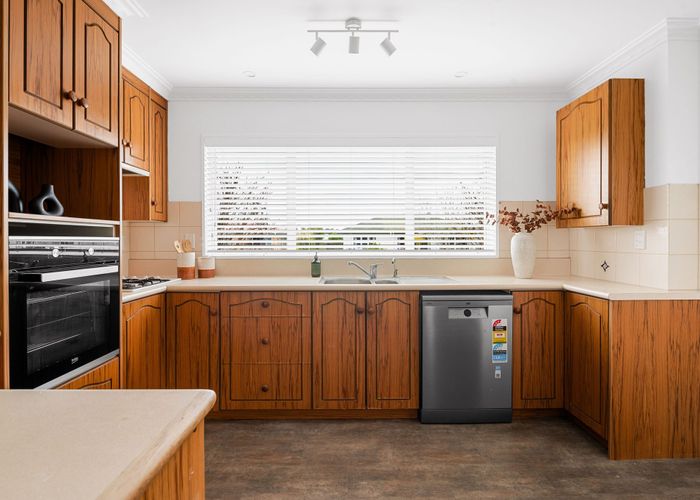  at 27 Taylor Terrace, St Andrews, Hamilton