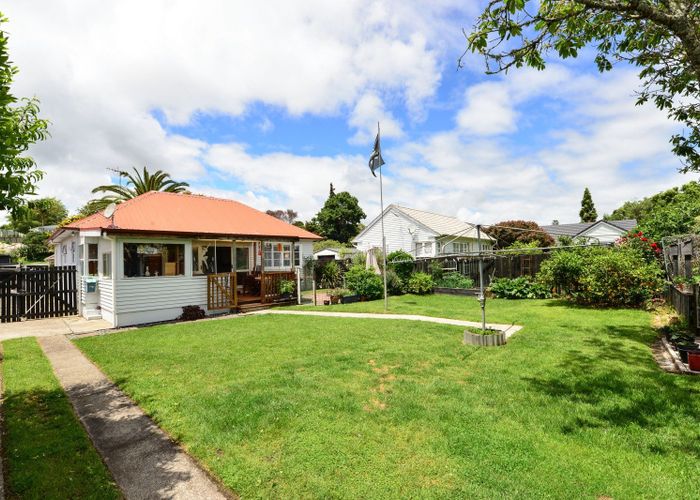  at 21 Galway Avenue, Hamilton East, Hamilton, Waikato