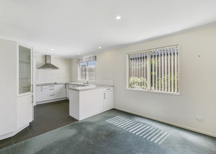  at 17 Cresta Drive, Katikati, Katikati