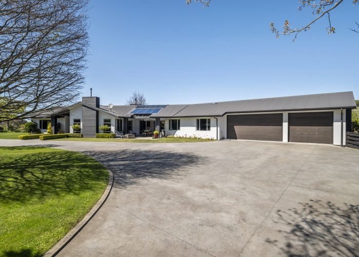  at 15 Loch Views Road, Acacia Bay, Taupo, Waikato