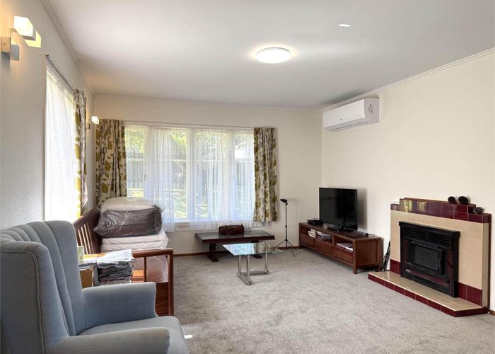  at 7 Vodanovich Road, Te Atatu South, Waitakere City, Auckland