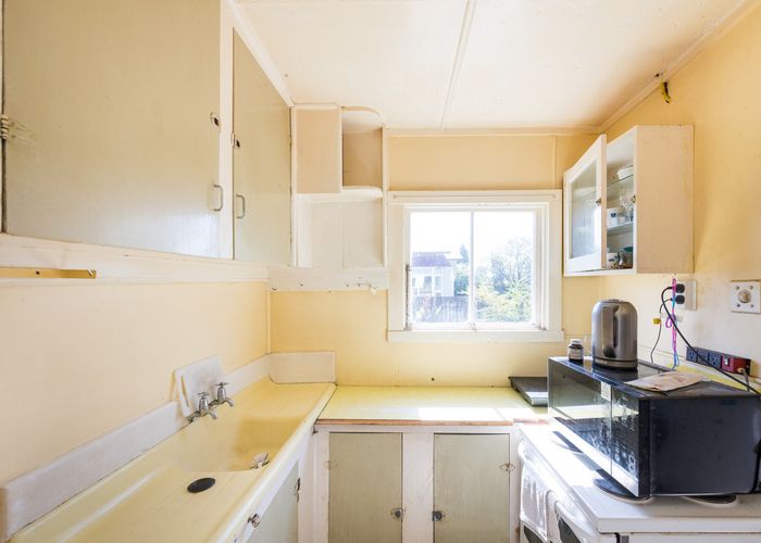  at 11 Seaforth Avenue, Milson, Palmerston North