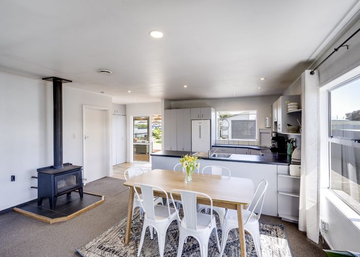  at 16 Arthur Hobson Avenue, Pirimai, Napier, Hawke's Bay