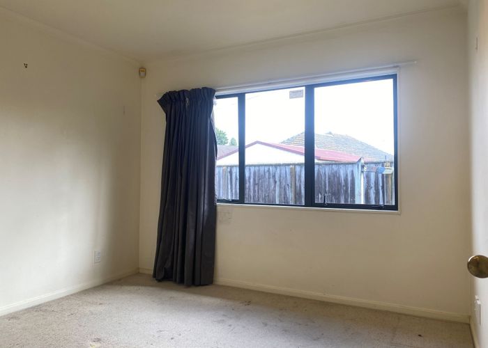  at 146a Whites Line East, Waiwhetu, Lower Hutt, Wellington