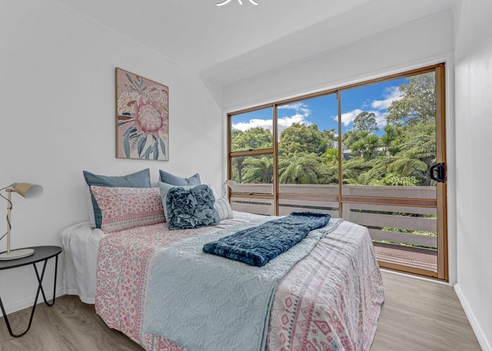  at 3/12 Sunnyside Road, Sunnyvale, Auckland
