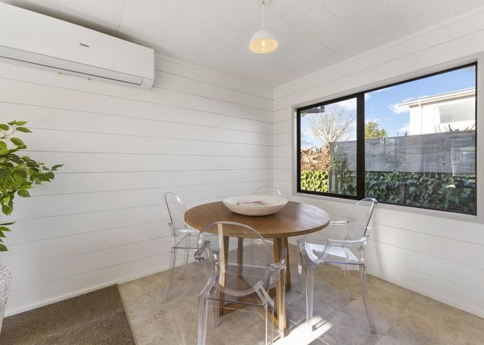  at 24 Croziers Road, St Albans, Christchurch