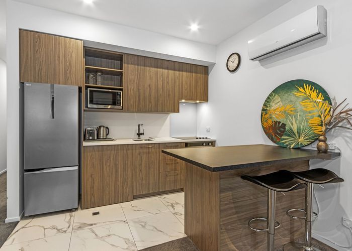  at 2/420 Hagley Avenue, City Centre, Christchurch City, Canterbury