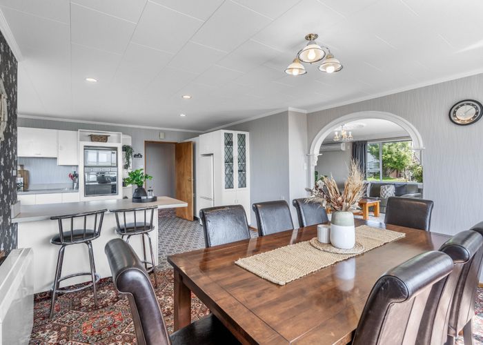  at 120 Walker Street, Riverton