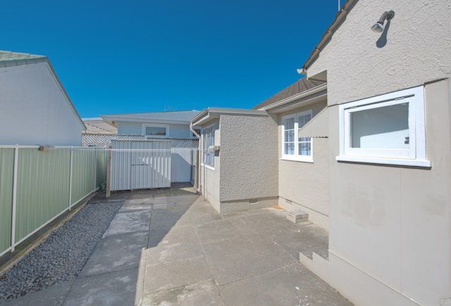  at 8 Hinton Road, Taradale, Napier