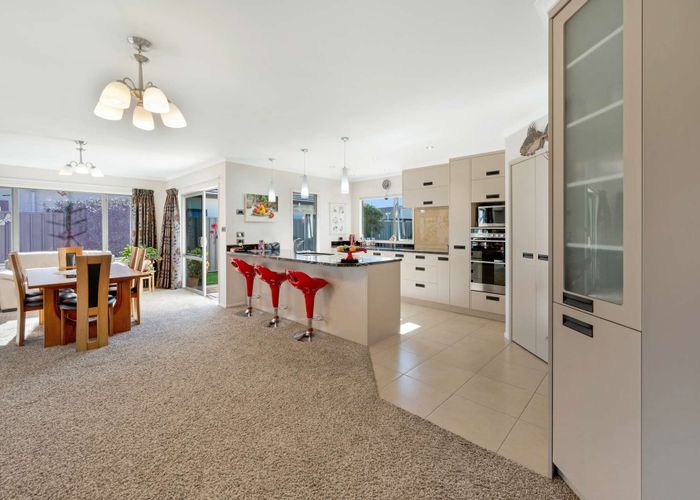 at 76 Orotu Drive, Poraiti, Napier, Hawke's Bay