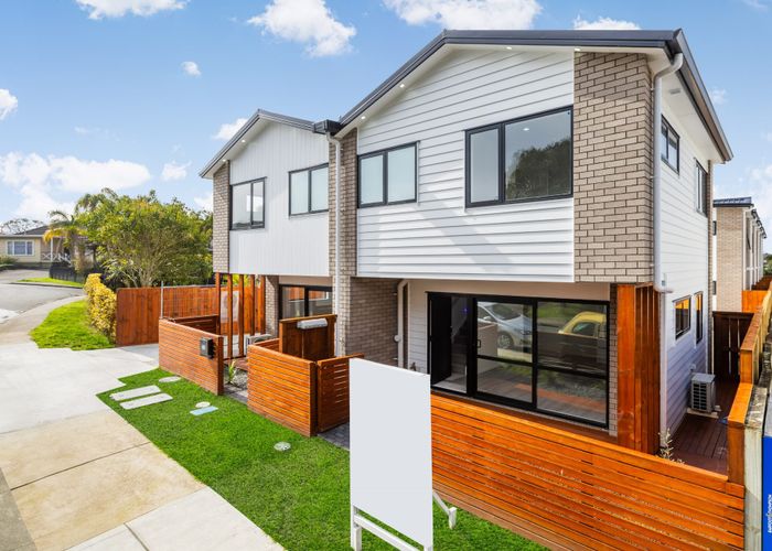  at Lot 2, 7 Gladfield Lane, Te Atatu Peninsula, Waitakere City, Auckland