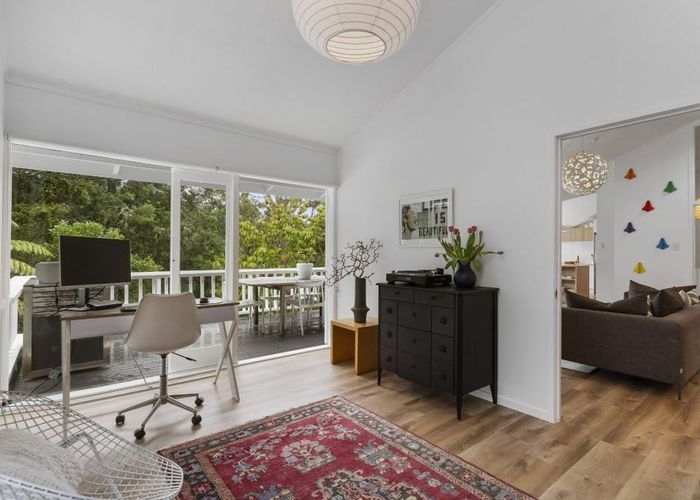  at 21 Vienna Place, Birkenhead, North Shore City, Auckland