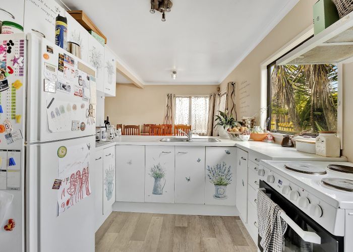  at 11 Caulfield Place, Nawton, Hamilton, Waikato