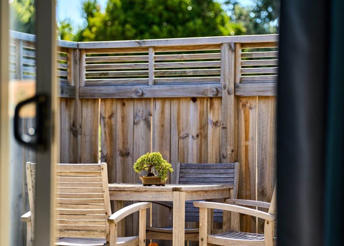  at 18 Anthony Grove, Paraparaumu Beach, Kapiti Coast, Wellington