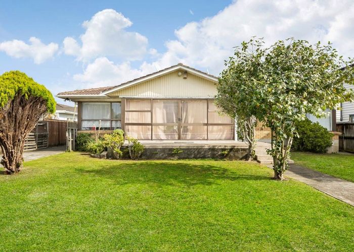  at 77 Cardiff Road, Pakuranga, Auckland