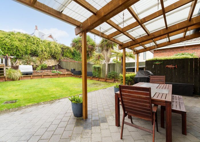  at 4 Massey Avenue, Saint Clair, Dunedin