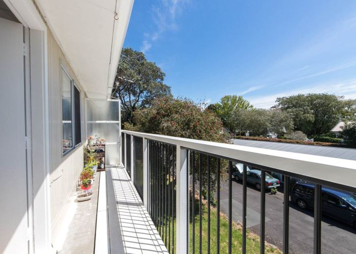  at 3/53 Grange Road, Mount Eden, Auckland