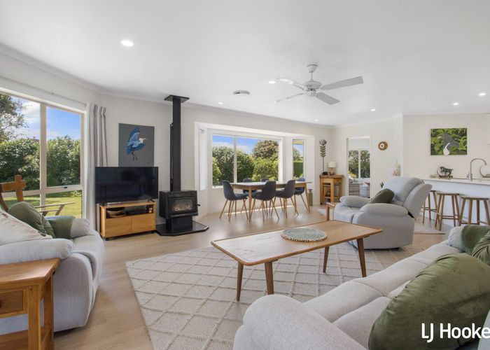  at 7 Island Vista, Athenree, Western Bay Of Plenty, Bay Of Plenty