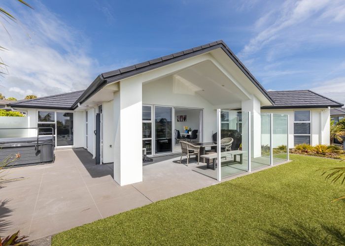  at 1 Oakmont Crescent, Waiwhakaiho, New Plymouth