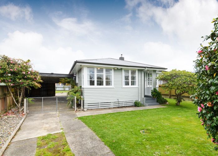  at 33 Crewe Crescent, Hokowhitu, Palmerston North