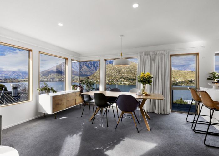  at 5 Golden Terrace, Queenstown, Queenstown