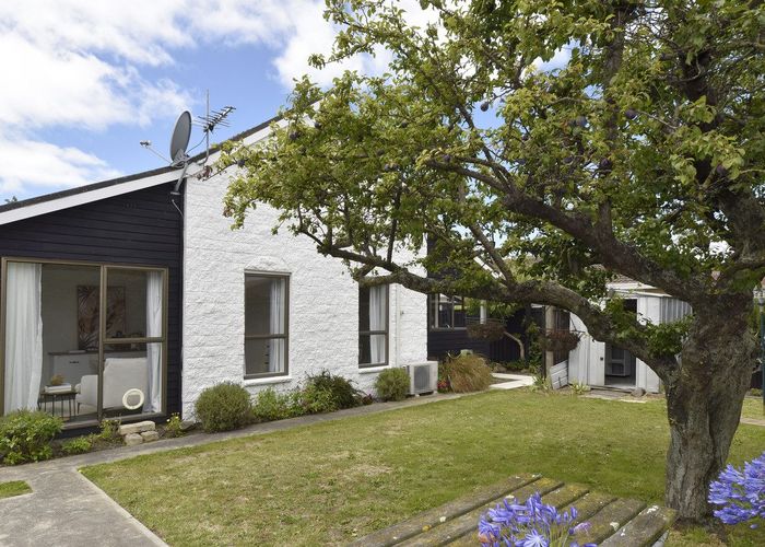  at 2/3 Wanstead Place, Woolston, Christchurch