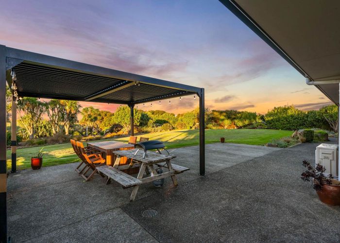  at 296a Oaia Road, Muriwai Beach, Rodney, Auckland