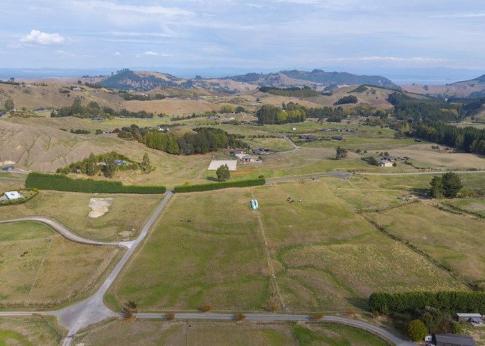  at 52 Grant Road, Kinloch, Taupo, Waikato