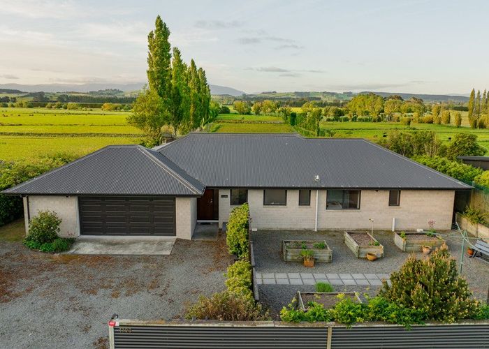  at 1798 Cust Road, Cust, Cust