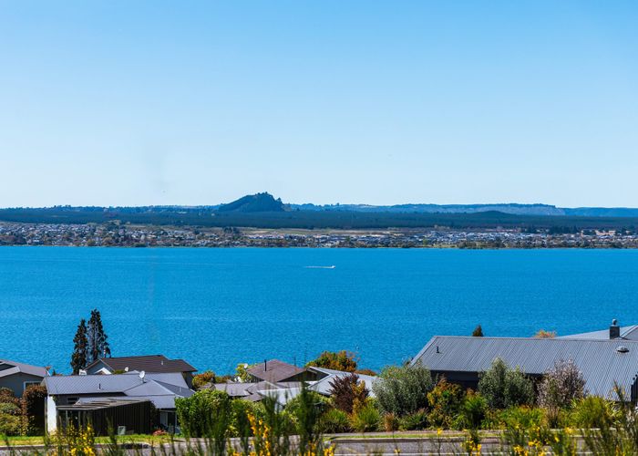  at 24 Wakeman Road, Acacia Bay, Taupo, Waikato