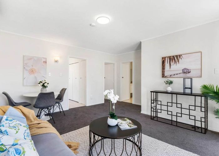  at 11 Puriri Avenue, Greenlane, Auckland